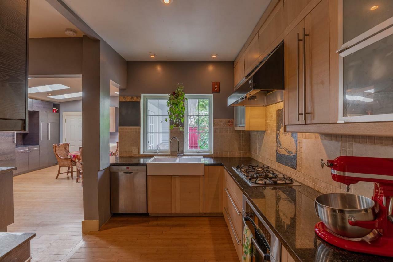 Mozart Guest House Seattle Bed And Breakfast المظهر الخارجي الصورة